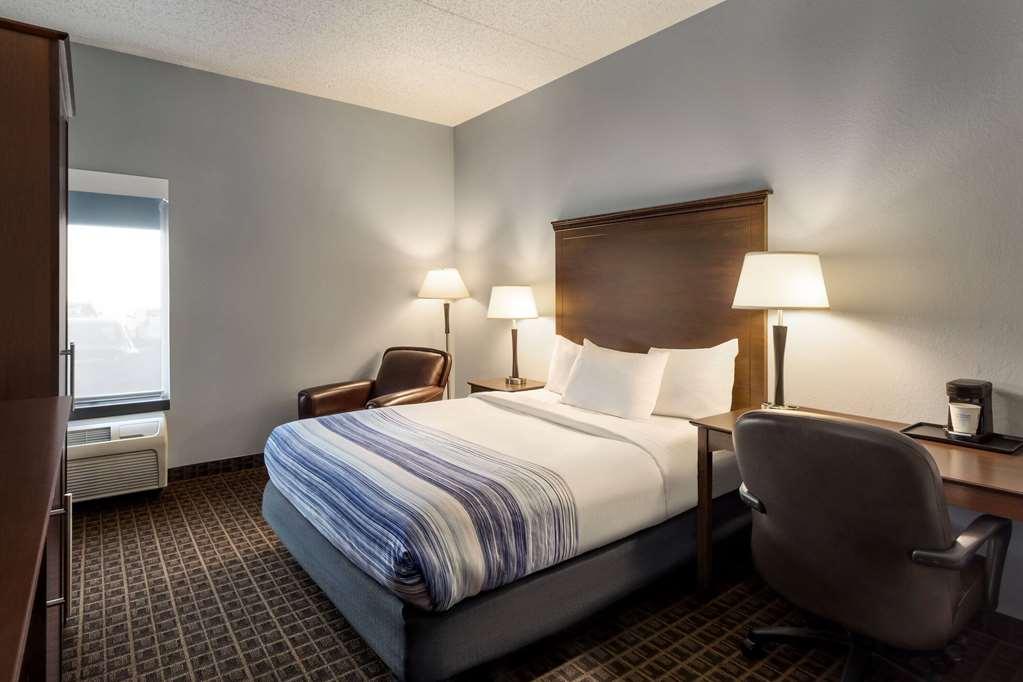 Americinn By Wyndham Madison West Zimmer foto